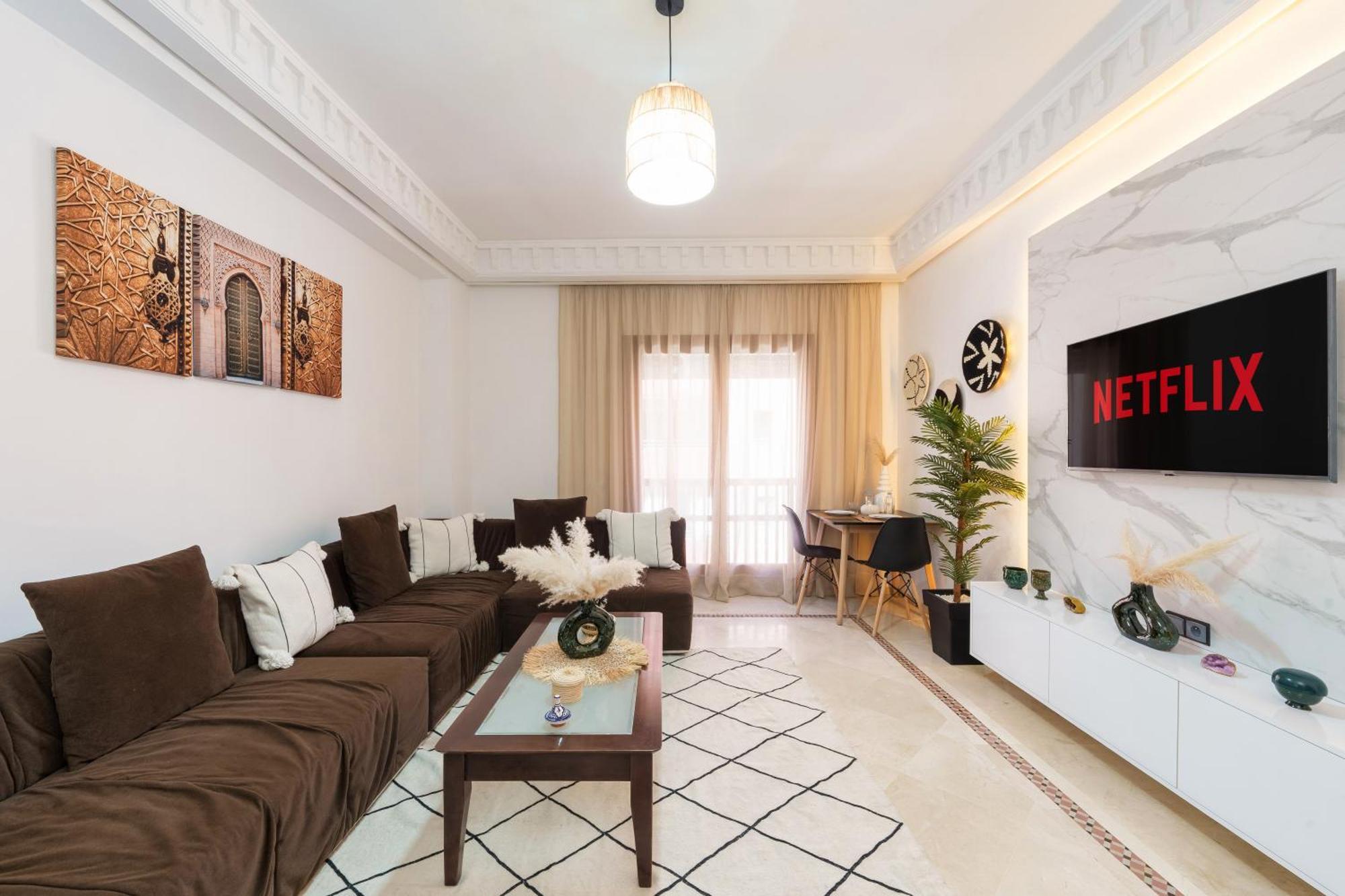 Appartement Chic Gueliz Plaza Avec Vue Marrakesh Exterior photo