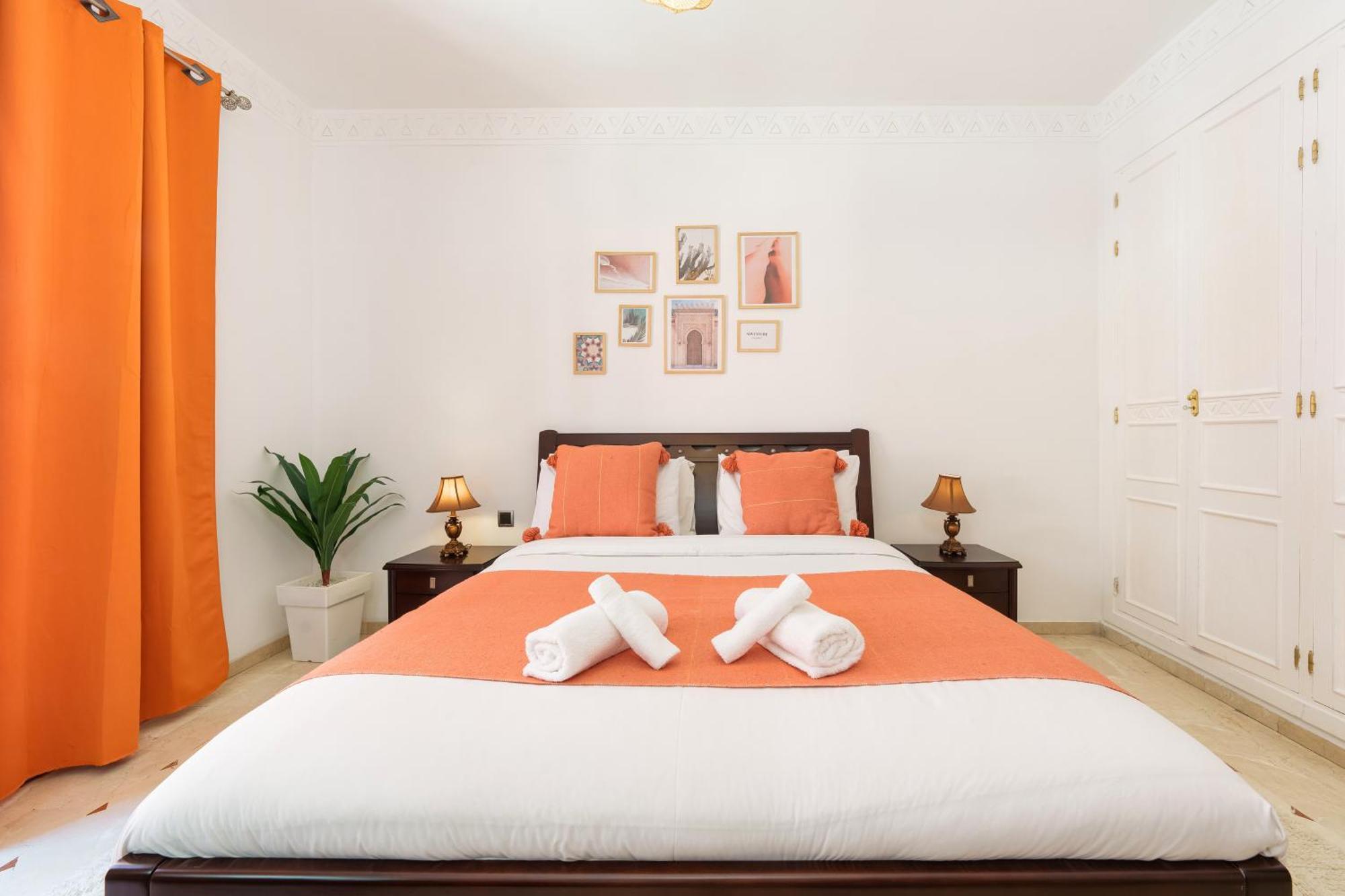 Appartement Chic Gueliz Plaza Avec Vue Marrakesh Exterior photo